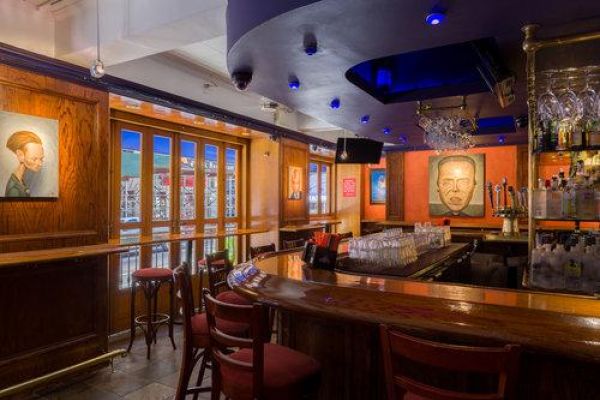 Faces and Names Bar & Lounge