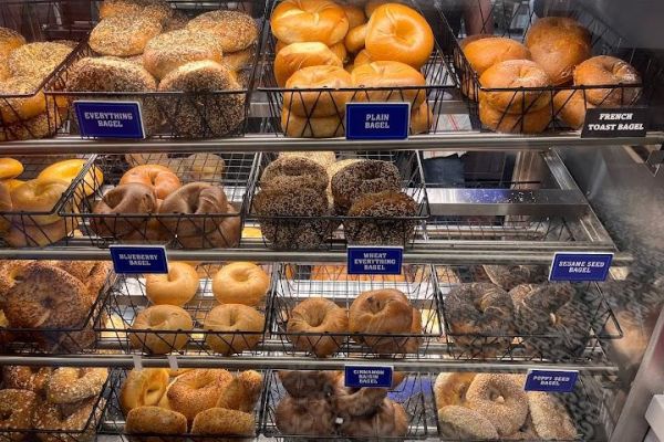 Broad Nosh Bagels